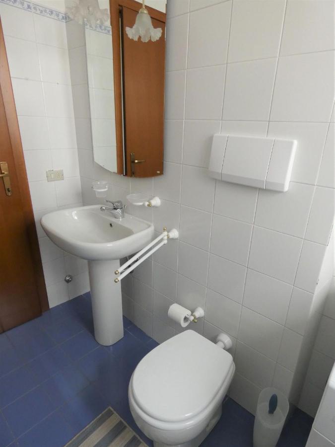 Casa Clivia - 3 Bedroom Apartment With Lake View ストレーザ エクステリア 写真