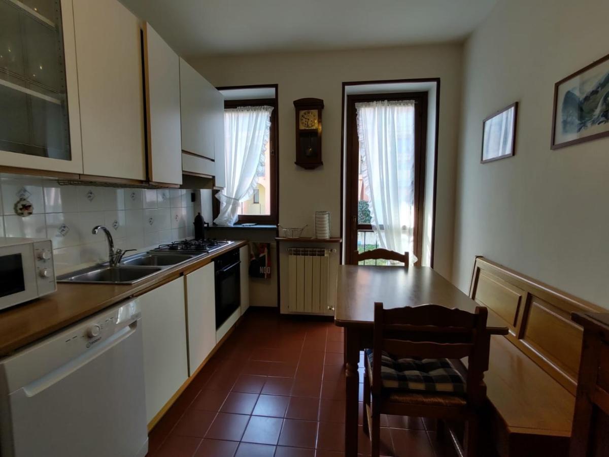 Casa Clivia - 3 Bedroom Apartment With Lake View ストレーザ エクステリア 写真