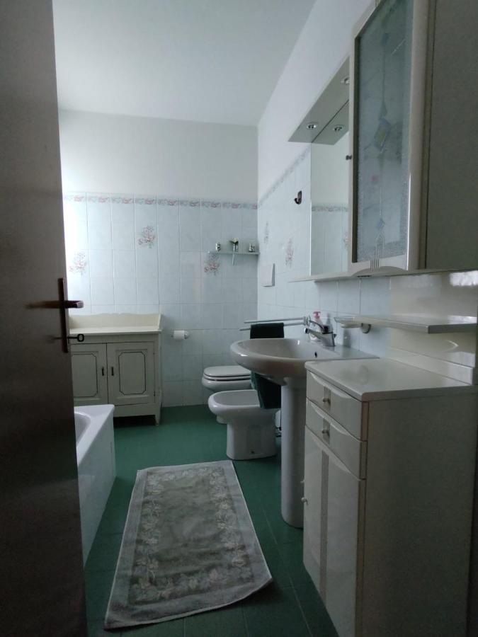 Casa Clivia - 3 Bedroom Apartment With Lake View ストレーザ エクステリア 写真