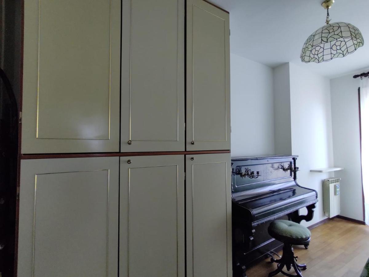 Casa Clivia - 3 Bedroom Apartment With Lake View ストレーザ エクステリア 写真