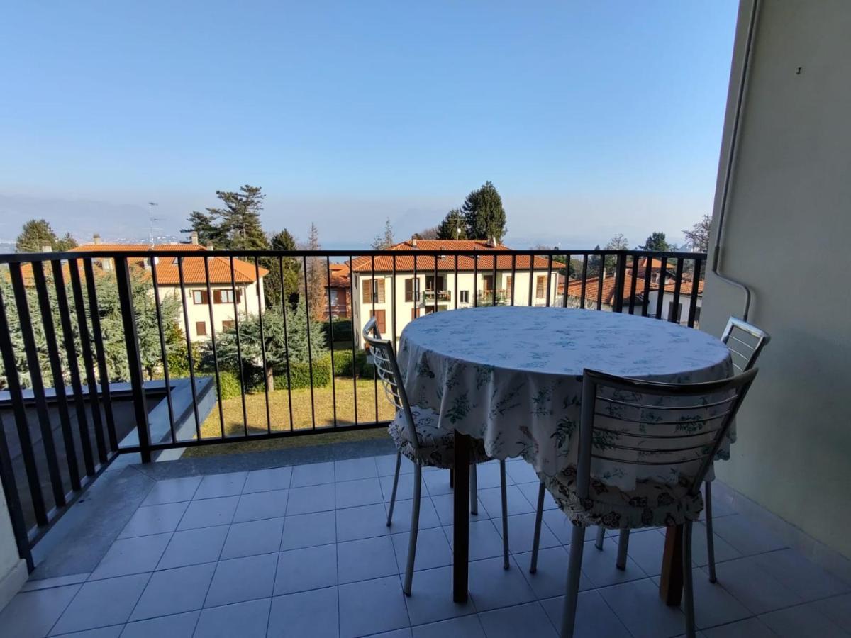 Casa Clivia - 3 Bedroom Apartment With Lake View ストレーザ エクステリア 写真
